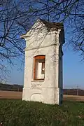 Overview of wayside chapel near Budkov, Třebíč District.jpg