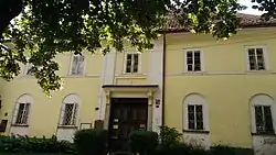 Ovesné Kladruby, fara (002).jpg