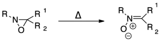 Přeměna oxaziridinu na nitron