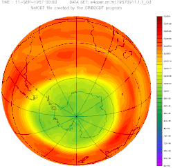 Ozónová díra nad jižní polokoulí v letech 1957–2001