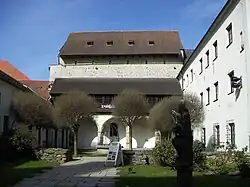 Nádvoří hradu a muzea v Písku