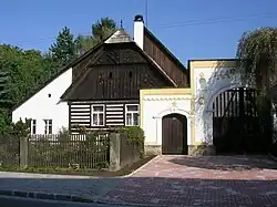 Bičíkův statek, čp. 11