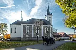 Příchovický kostel sv. Víta od severu