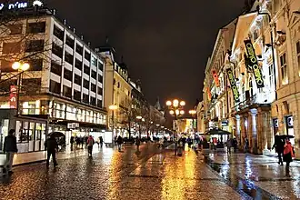 Pohled na ulici od Můstku, rok 2016