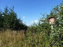 Přírodní rezervace Travný od modře značené turistické stezky na severovýchodě rezervace (2010)
