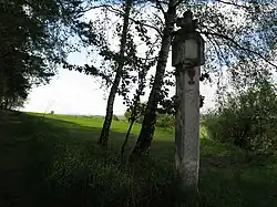 Přestavlky, boží muka pod lesem.jpg