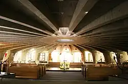 Interiér dolního kostela v roce 2012