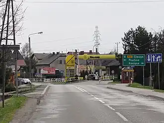 Křižovatka silnic v Malých Kunčicích)