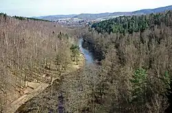 Údolí Ohře – v pozadí Staré Sedlo