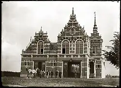 Paardentramremise, Koninginneweg; 1893