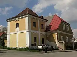 Pacov, stará fara.jpg