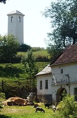 Zvonice nad usedlostí č. p. 10