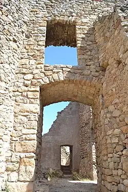 pohled na zříceninu hradu Padern