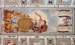 Panel stropu ve vestibulu