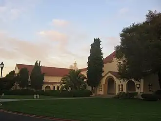 místní střední škola