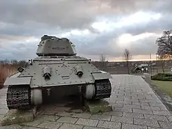 Umístění tanku na pomníku