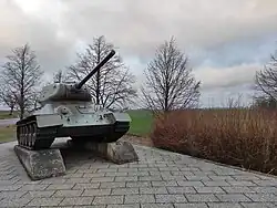 Umístění tanku na pomníku