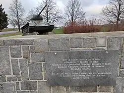 Umístění tanku na pomníku