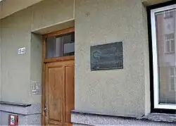 Dům s pamětní deskou Lidmily Malé v Nerudově ulici v Pardubicích