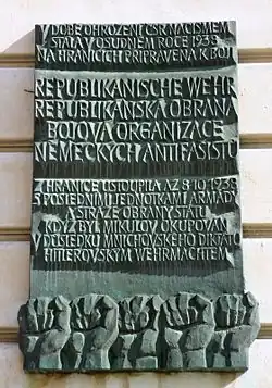 Pamětní deska RW v Mikulově