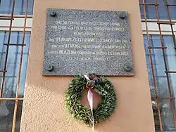 Pamětní deska rodiny Zeithhammelových ve Strakonické ulici 1564/23, Praha 5 – Smíchov