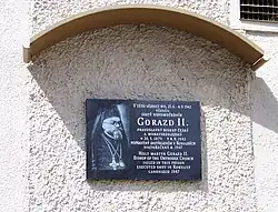 Pamětní deska svatého Gorazda II. na zdi Pankrácké věznice v Praze, kde byl vězněn.