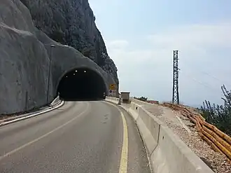 Silnice D512 a tunel Stupica