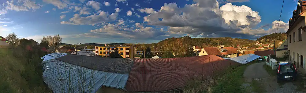 Panoramatický pohled na vesnici