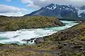 Peřeje na Río Paine mezi jezery Nordenskjöld a Pehoé