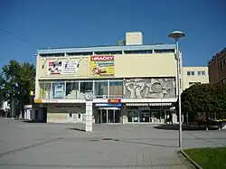 Obchodní dům Prior v Partizánskem