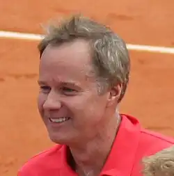 Patrick McEnroe na French Open 2012