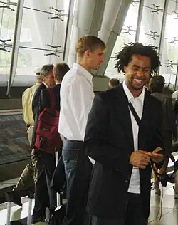 Patrick Owomoyela (nejblíže napravo)