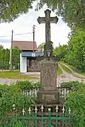 Kříž na návsi