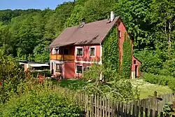 Dům čp. 162 na jižním okraji osady