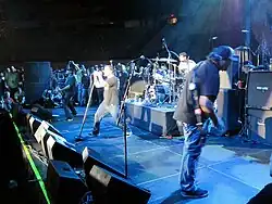 Zleva doprava : Bradbury, Téglás, McMackin a Dragge v roce 2009