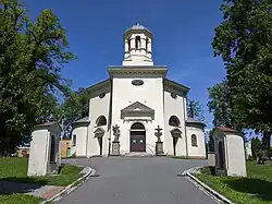 Petřvald - kostel sv. Jindřicha (srpen 2021) (2).jpg