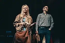 v roli Barbary Fordhamové, Srpen v zemi indiánů, Divadlo na Vinohradech, foto Petr Chodura (2024)