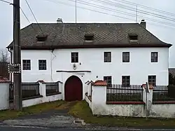 Petrovice u Sušice, fara 01.jpg