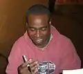 Phill Lewis hraje pana Mosebyho