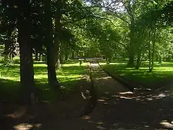 Piława Górna, zrušeno na „městský park“