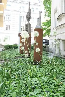 Odpočinkové místo u vily dr. Karla Krause