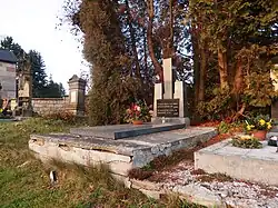 Pilníkov, hřbitov, hrob rudoarmějců.JPG