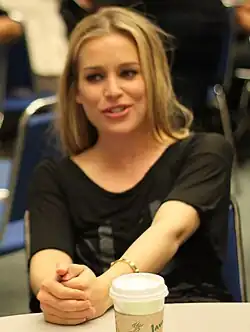 Piper Perabo na Comic Conu v roce 2011