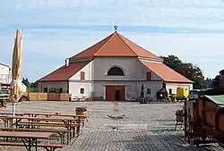 Pivovar Kostelec nad Černými lesy, polygonální mlat.jpg