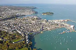 Pohled na Douarnenez z výšky