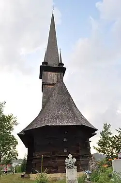 Kostel archandělů Michaela a Gabriela (Plopiș)