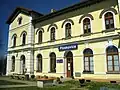 Nádražní budova bývalé stanice Ploskovice