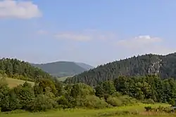 Prečínska skalka (vpravo)