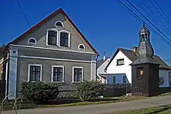 Zvonička a chalupa čp. 6