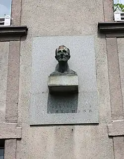 Busta S. K. Neumanna